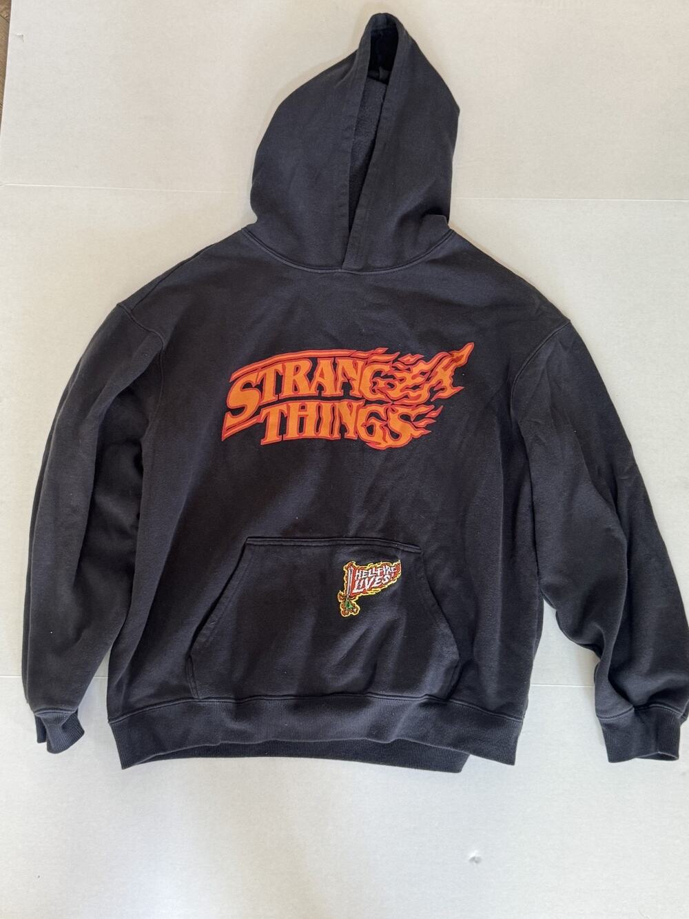 Stranger Things Hawkins Heros Hellfire Club Black Men's Hoodie Size XL